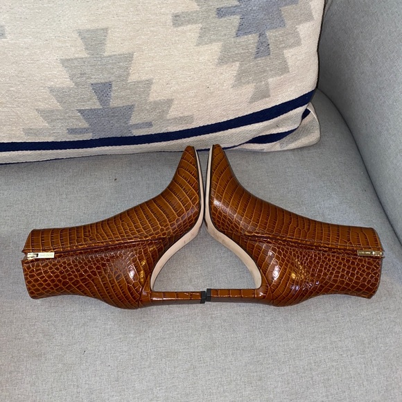 Jimmy Choo minori 85 croc embossed leather logo booties brown boots 35 NWT - Picture 10 of 14